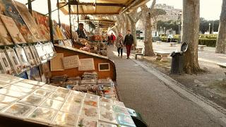 Nulla cambia! Il Primo Municipio dà via libera senza bando ai bancarellari che circondano Castel Sant'Angelo