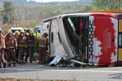 Sette studentesse italiane morte nell'incidente di un bus in Catalogna