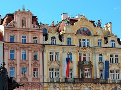 I colori dei palazzi di Praga.