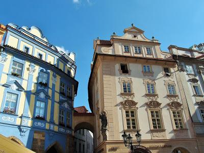 I colori dei palazzi di Praga.