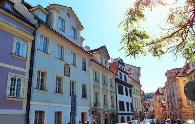 I colori dei palazzi di Praga.