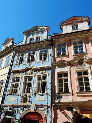 I colori dei palazzi di Praga.