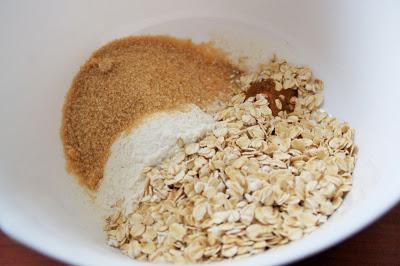 Biscotti di avena e uvetta senza uova e burro