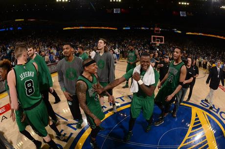 Notte NBA – 01/04/2016: i Celtics interrompono la leggenda Warriors alla Oracle Arena, James stende gli Hawks Boston Celtics - © 2016 twitter/NBATV