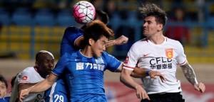 Cina, 3° giornata: pari fra Hebei e Jiangsu, Zaccheroni in crisi, hat trick per Demba Ba nella vittoria dello Shenhua Cina, 3° giornata: pari fra Hebei e Jiangsu, Zaccheroni in crisi, hat trick per Demba Ba nella vittoria dello Shenhua