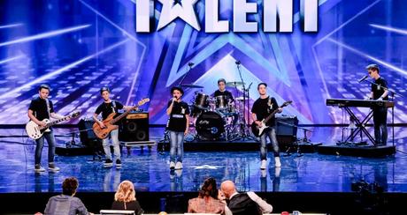 #IGT continua a crescere su Tv8 e Sky Uno HD con 2 milioni 222 mila spettatori medi #IGT continua a crescere su Tv8 e Sky Uno HD con 2 milioni 222 mila spettatori medi