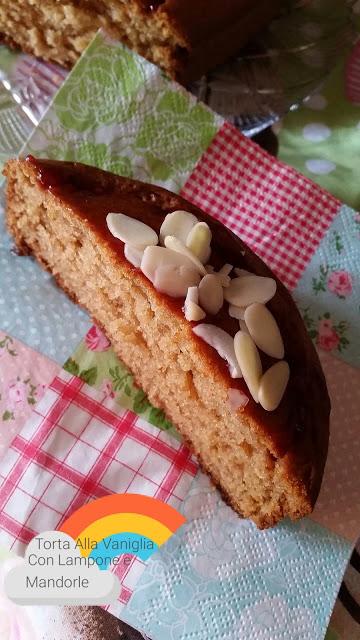 Torta Vaniglia, Lampone e Mandorle Torta Vaniglia, Lampone e Mandorle
