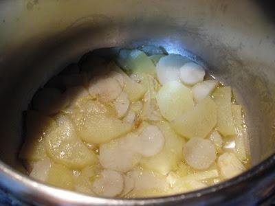 Crema di Topinambur e Porri Crema di Topinambur e Porri