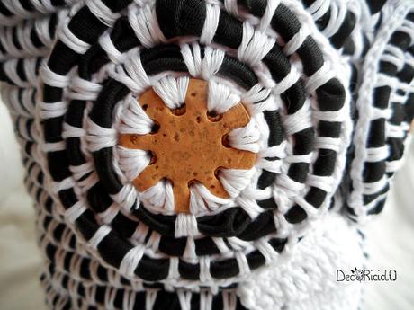 Gufo-cestino a crochet, ricavato da un paio di pantaloni gufo cestino 7