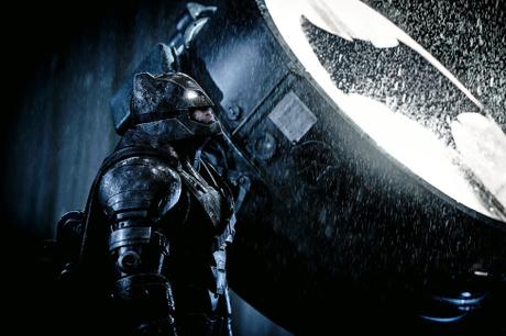 Venti cose su Batman v Superman (con spoiler) batman-v-superman-dawn-of-justice-bat-signal