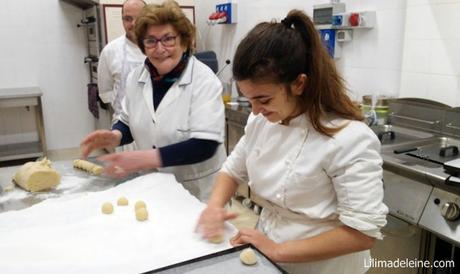 Cosa c’entra la pasticceria di Maria Grammatico a Erice con le tette delle monache Cosa c’entra la pasticceria di Maria Grammatico a Erice con le tette delle monache