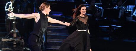 #Laura&Paola: la Rai torna al Varietà e vince, battuto #CiaoDarwin laura-pausini-paola-cortellesi-rai-1-conferenza