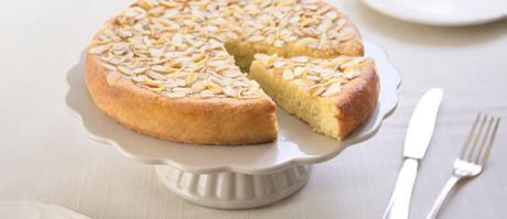 Torta di mandorle e ricotta al profumo di limone Torta di mandorle e ricotta al profumo di limone