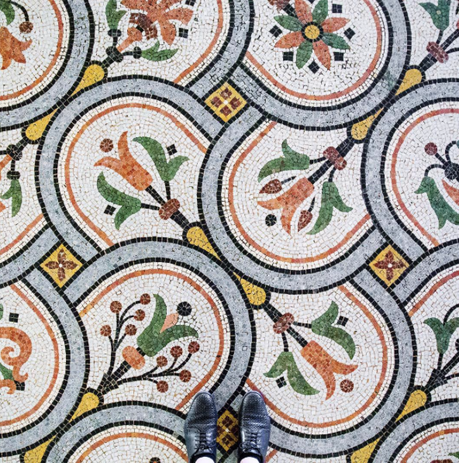 What are the most beautiful floors in Paris? 8 #selfeet from Sebastian Erras What are the most beautiful floors in Paris? 8 #selfeet from Sebastian Erras