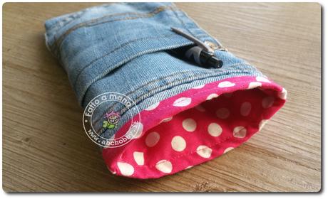 Come riciclare i vecchi jeans e cucire un porta cellulare Come riciclare i vecchi jeans e cucire un porta cellulare
