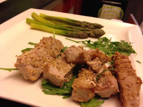 Con e Senza Bimby, Asparagi Verdi, Pistacchi, Tagliata di Tonno ai Semi di Sesamo Bianchi su Letto di Rucola, Purè, Riso Venere Con e Senza Bimby, Asparagi Verdi, Pistacchi, Tagliata di Tonno ai Semi di Sesamo Bianchi su Letto di Rucola, Purè, Riso Venere
