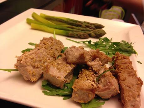 Con e Senza Bimby, Asparagi Verdi, Pistacchi, Tagliata di Tonno ai Semi di Sesamo Bianchi su Letto di Rucola, Purè, Riso Venere Con e Senza Bimby, Asparagi Verdi, Pistacchi, Tagliata di Tonno ai Semi di Sesamo Bianchi su Letto di Rucola, Purè, Riso Venere