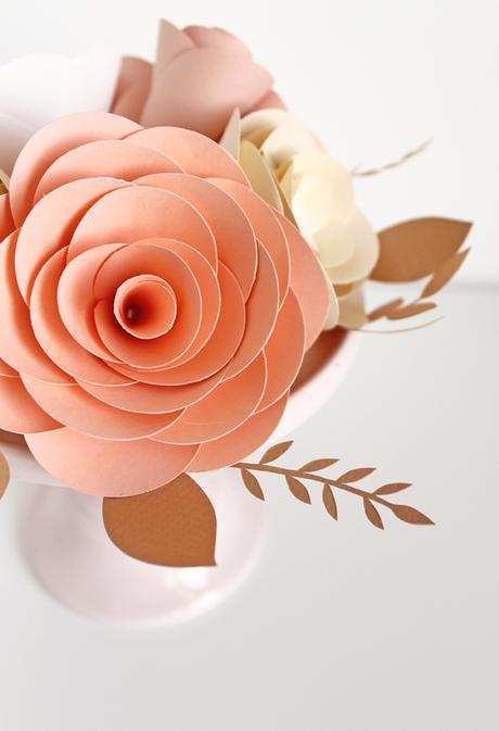 Paper Floral Table Setting Paper Floral Table Setting