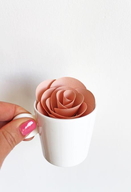 Let's make Paper Flowers Let's make Paper Flowers