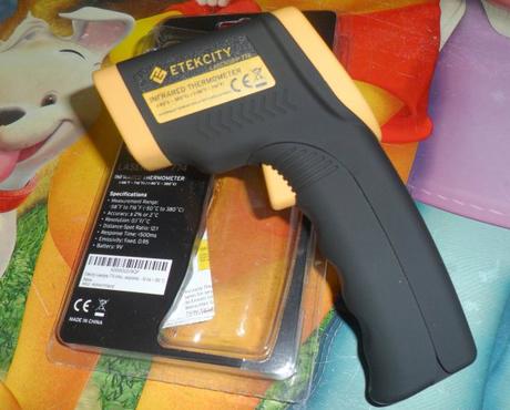Misurare alte temperature su oggetti pericolose e inaccessibili si può con Etekcity 774 IR Termometro digitale a pistola ad infrarossi laser, -50 a 380˚C 506