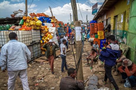 Sulle strade di Addis Abeba Sulle strade di Addis Abeba