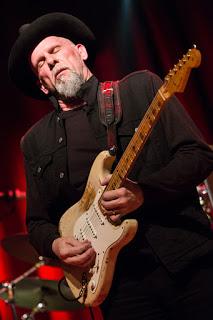 TELEVISION Trezzo D'Adda 31/03/16 TELEVISION Trezzo D'Adda 31/03/16