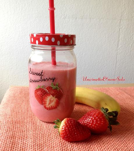 Smoothie fragola banana e crusca d’avena Unknown-4