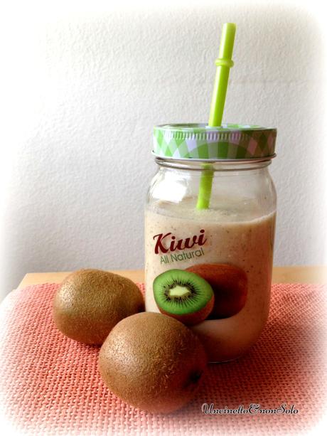 Smoothie banana kiwi e fiocchi d’avena 🍹 Unknown