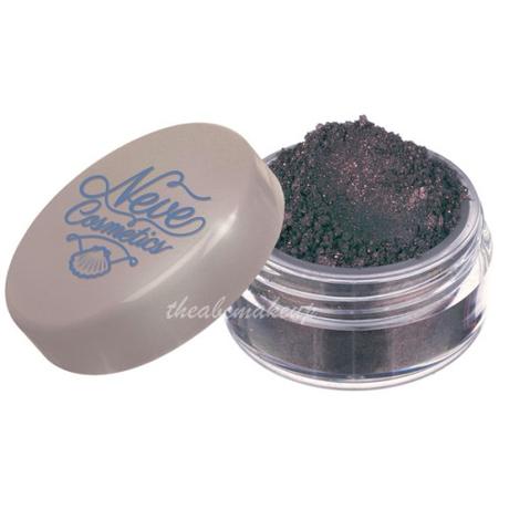 Sisters of Pearl collection by Neve Cosmetics NeveCosmetics-SistersOfPearl-Collection-Submarine_T-eyeshadow