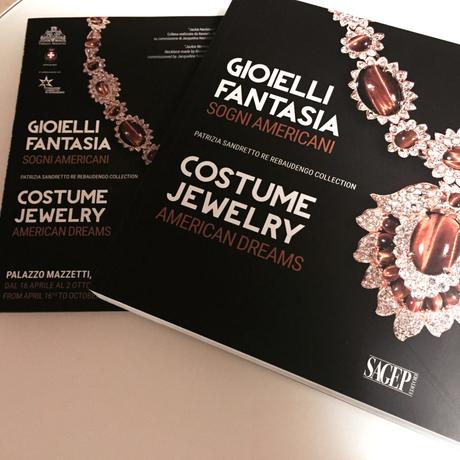Catalogo e Mostra – “Gioielli Fantasia. Sogni americani” ad Asti. Catalogo e Mostra – “Gioielli Fantasia. Sogni americani” ad Asti.