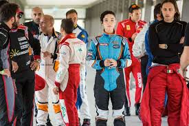 VELOCE COME IL VENTO VELOCE COME IL VENTO