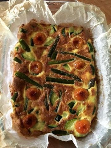 Frittata di asparagi e zucchine al forno Frittata di asparagi e zucchine al forno
