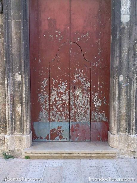 #ScattoRacconto : Il portone del Purgatorio. #ScattoRacconto : Il portone del Purgatorio.