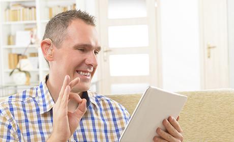 Nasce E-Lisir, l’app che fa parlare le persone sorde con i medici App per persone sorde