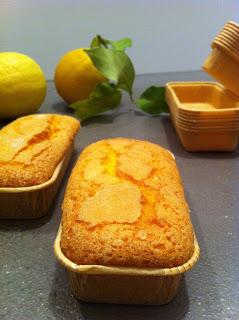 PLUM CAKE ALLO YOGURT E LIMONE PLUM CAKE ALLO YOGURT E LIMONE