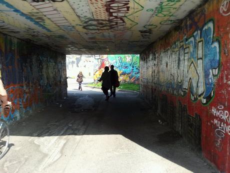 #MilanoDaLeggere: i muri che raccontano (belle) storie #MilanoDaLeggere: i muri che raccontano (belle) storie