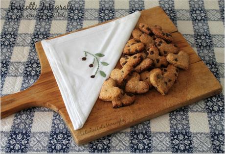 Biscotti integrali con gocce di cioccolato IMG_5484blog.jpg
