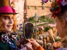ALICE ATTRAVERSO SPECCHIO James Bobin (2016)