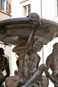 Fontana delle tartarughe a Piazza Mattei fontana delle tartarughe 6