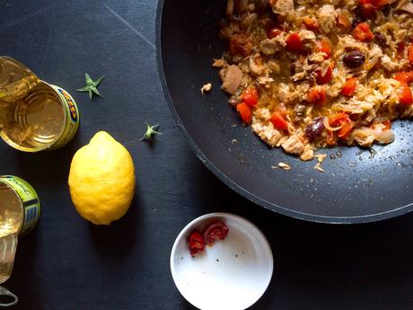 Pasta al tonno e pomodorini #studentfriendly Pasta al tonno e pomodorini #studentfriendly