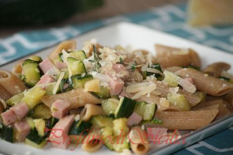 Pasta con Zucchine e Mortadella zucchine mortadella (36)b
