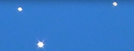 AVVISTAMENTO UFO SULLA CITTÀ DI MINSK, BIELORUSSIA vv
