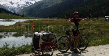 Viaggiare in Mountain bike con il cane cover-viaggi-bicicletta-cane