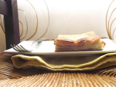 Croque-cake veloce al prosciutto e ultima parte del manuale della casalinga perfetta. Astenersi timorate di Dio ;-) Croque-cake veloce al prosciutto e ultima parte del manuale della casalinga perfetta. Astenersi timorate di Dio ;-)