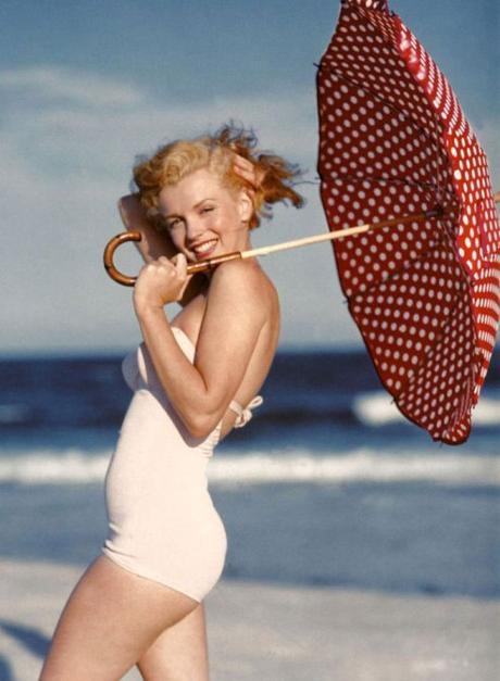 Once upon a time Marilyn Monroe in Bikini and Swimsuit (7)