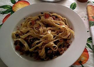 Tagliatelle al tonno arricchite Tagliatelle al tonno arricchite