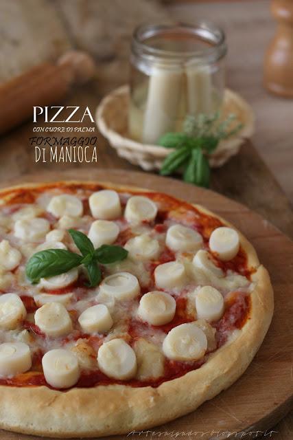 Pizza con cuore di palma e formaggio di manioca Pizza de palmito e queijo de mandioca Pizza con cuore di palma e formaggio di manioca Pizza de palmito e queijo de mandioca
