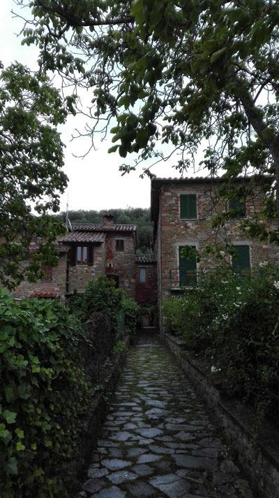 Isola Maggiore…il fascino di dormire in mezzo al Lago Trasimeno IMG_20160507_191245