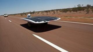 l'auto solare + veloce del mondo 88kph