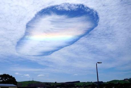 Fallstreak hole – Buchi nel Cielo Fallstreak hole – Buchi nel Cielo